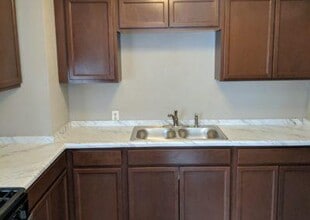 2111 Hardin Dr in Oklahoma City, OK - Building Photo - Building Photo