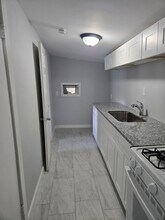 5906 Hillsboro St in Houston, TX - Building Photo - Building Photo