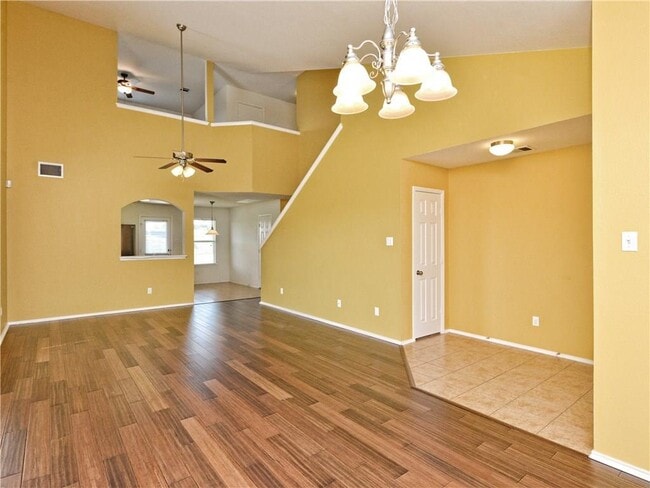 5721 Malcolm Trail in Austin, TX - Building Photo - Building Photo