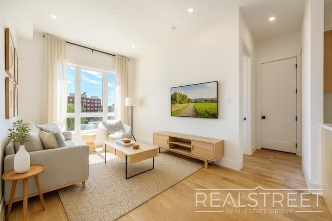 341 Herkimer St in Brooklyn, NY - Building Photo - Building Photo