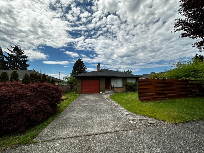 property at 2344 N Winnifred St