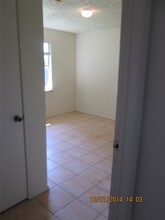 19947 Mountain Dale Dr in Cypress, TX - Foto de edificio - Building Photo