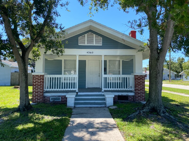 4360 Emerson Ave S in St. Petersburg, FL - Building Photo