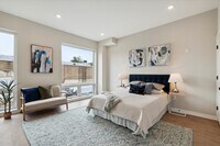 Station Square photo'