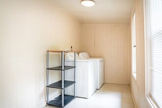 124 Crain Ave in Kent, OH - Building Photo - Building Photo