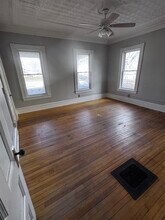 220 Broad St in Claremont, NH - Building Photo - Building Photo