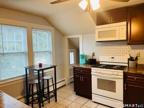 23 Konstin Pl in New Britain, CT - Building Photo - Building Photo