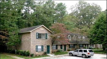 6285 Forest Vale Rd in Norcross, GA - Building Photo