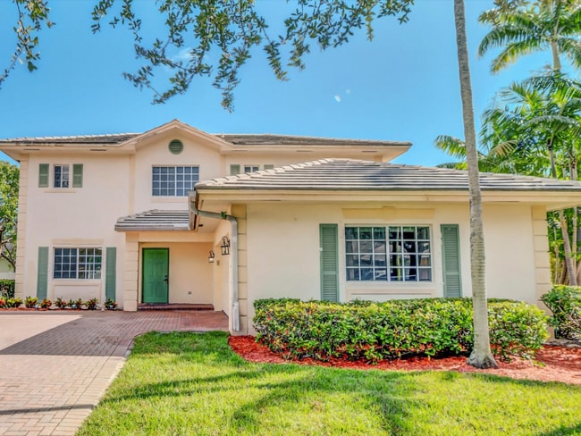 308 NW 17th Terrace in Pompano Beach, FL - Foto de edificio - Building Photo