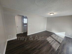 4507 Dover Rd in Louisville, KY - Building Photo - Building Photo