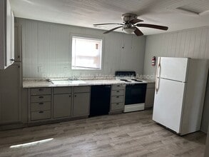 740 E Chappell St in Griffin, GA - Building Photo - Building Photo