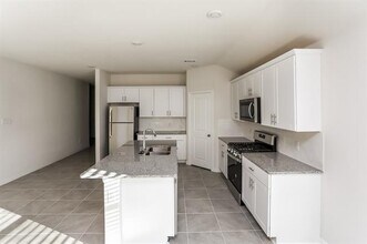 525 Janette Ct in Royse City, TX - Building Photo - Building Photo