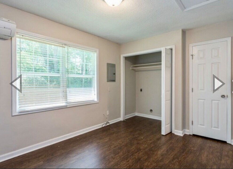2404 Owen St in Durham, NC - Building Photo