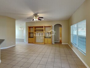 8857 Palisades Beach Ave in Orlando, FL - Foto de edificio - Building Photo