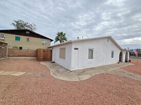 1007 N Scovel St in Tempe, AZ - Building Photo