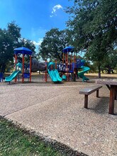 401 Buchanan Dr-Unit -103 in Burnet, TX - Building Photo - Building Photo