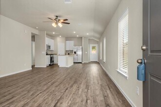 13567 bay springs drive in Conroe, TX - Building Photo - Building Photo