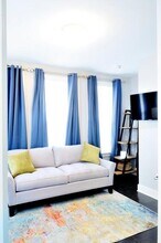 2054 Rockledge Rd NE in Atlanta, GA - Building Photo - Building Photo