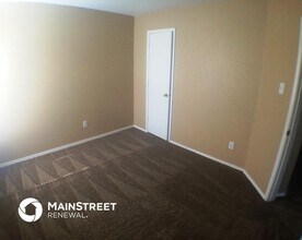 112 Bushel Ln in Dallas, TX - Building Photo - Building Photo