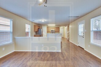 2311 Bluffstone Dr in Round Rock, TX - Building Photo - Building Photo