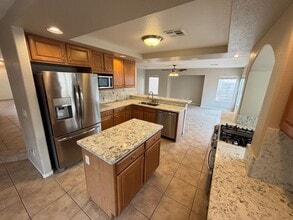 842 Trout Stream Ct in Henderson, NV - Building Photo - Building Photo