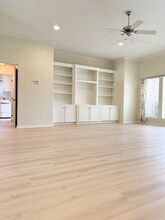 2383 Kendal Green Cir in College Station, TX - Foto de edificio - Building Photo