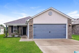 328 Hidden Ct in Montevallo, AL - Building Photo