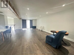 82 John Lindsay Ct in Toronto, ON - Building Photo - Building Photo