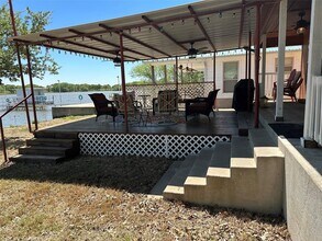 348 Lake Loop, Unit 3D in Bellevue, TX - Building Photo - Building Photo