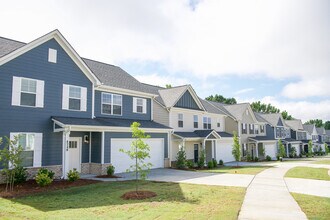 Hadley Crossing in Charlotte, NC - Foto de edificio - Building Photo