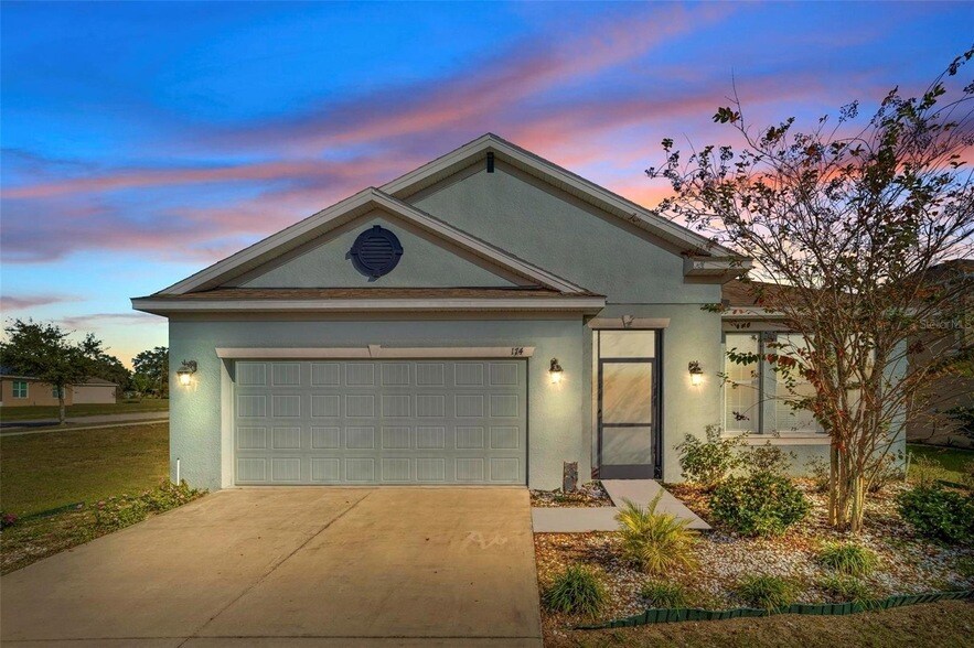 174 Tracy Cir in Haines City, FL - Foto de edificio