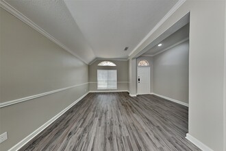 4706 Trevor Hill Dr in Houston, TX - Building Photo - Building Photo