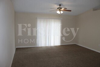 7395 Edenfield Park Rd in Jacksonville, FL - Building Photo - Building Photo