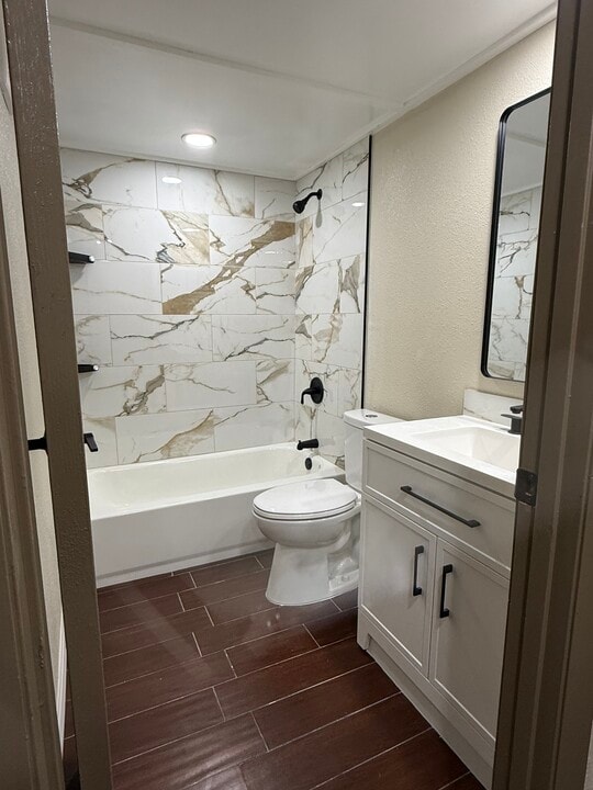 2541 Oak Park Way in Orlando, FL - Building Photo