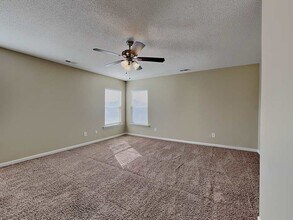 6114 Mansura Dr in Raleigh, NC - Foto de edificio - Building Photo