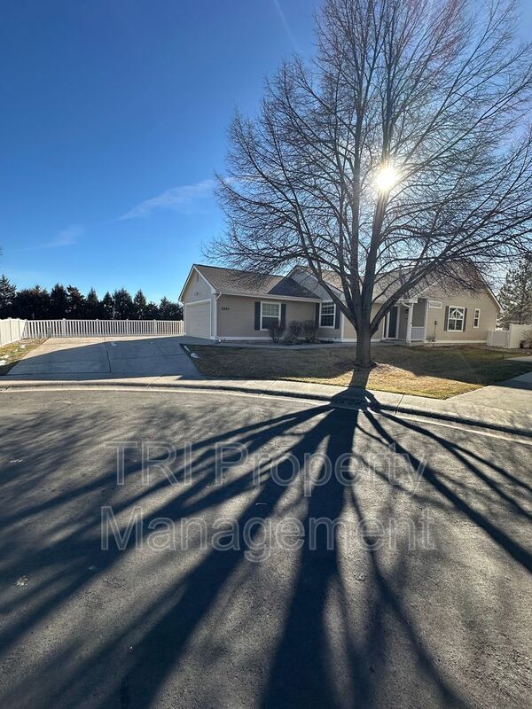 property at 3037 Antelope Rd