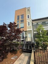 471 Luray Pl NW in Washington, DC - Building Photo