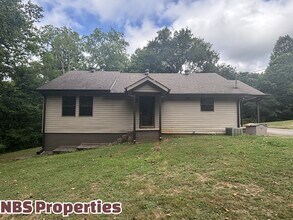 809 Lester Rd in Knoxville, TN - Building Photo - Building Photo