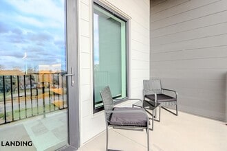 2623 Keene St, Unit 429 in Houston, TX - Building Photo - Building Photo