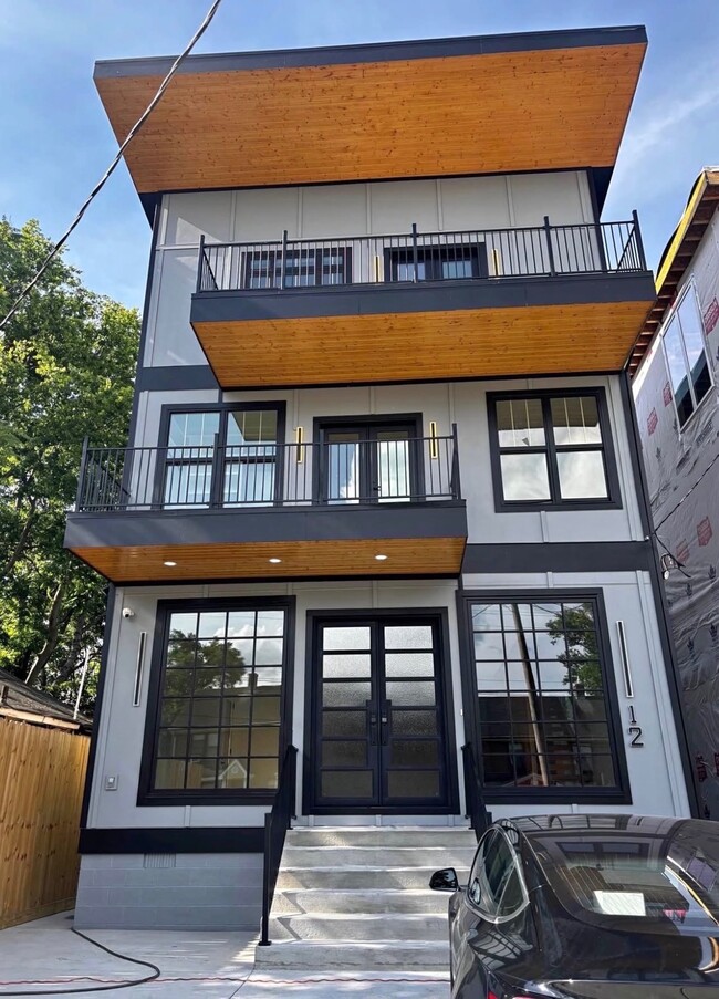 property at 12 Cannon St