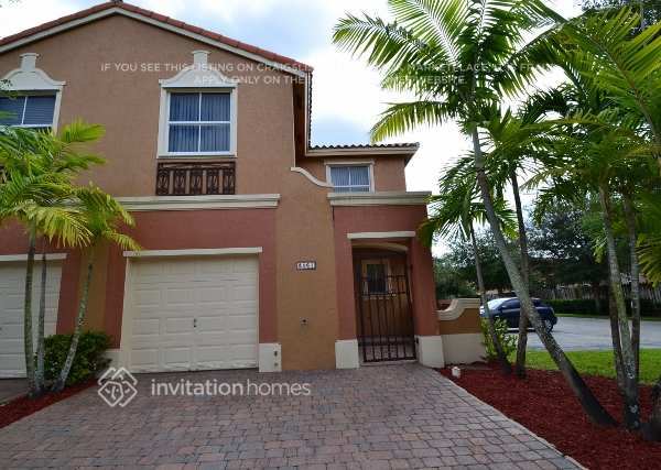 3161 SW 153rd Path in Miami, FL - Building Photo