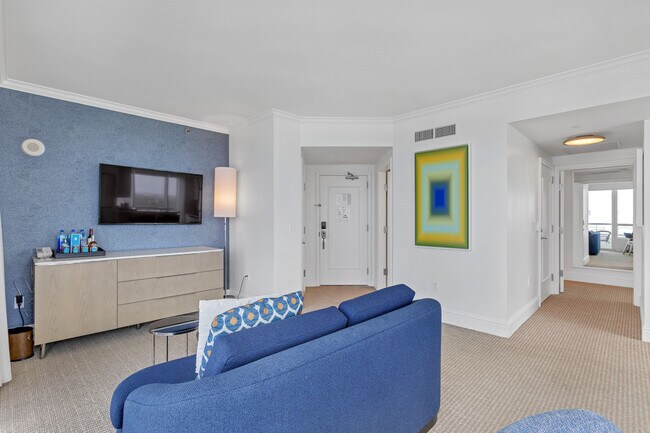4401 Collins Ave in Miami Beach, FL - Building Photo - Building Photo