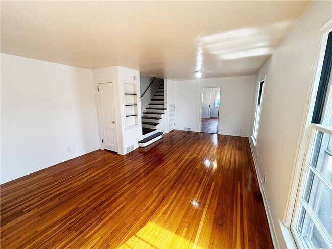 3720 Quebec Ave S in Minneapolis, MN - Building Photo - Building Photo
