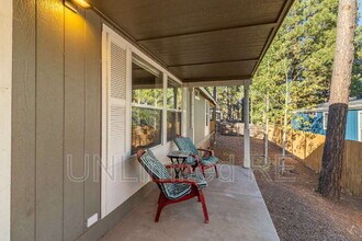 2364 W Rock Island Ave in Flagstaff, AZ - Building Photo - Building Photo