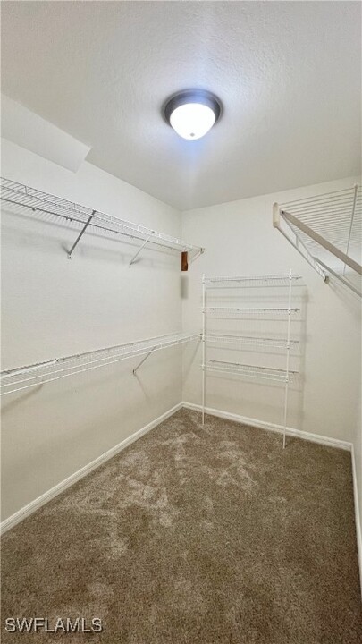 12471 Country Day Cir in Ft. Myers, FL - Building Photo