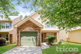 1043 Wedgewood Ct NE, Unit 617 W. Lexington Street G1 in Conyers, GA - Building Photo