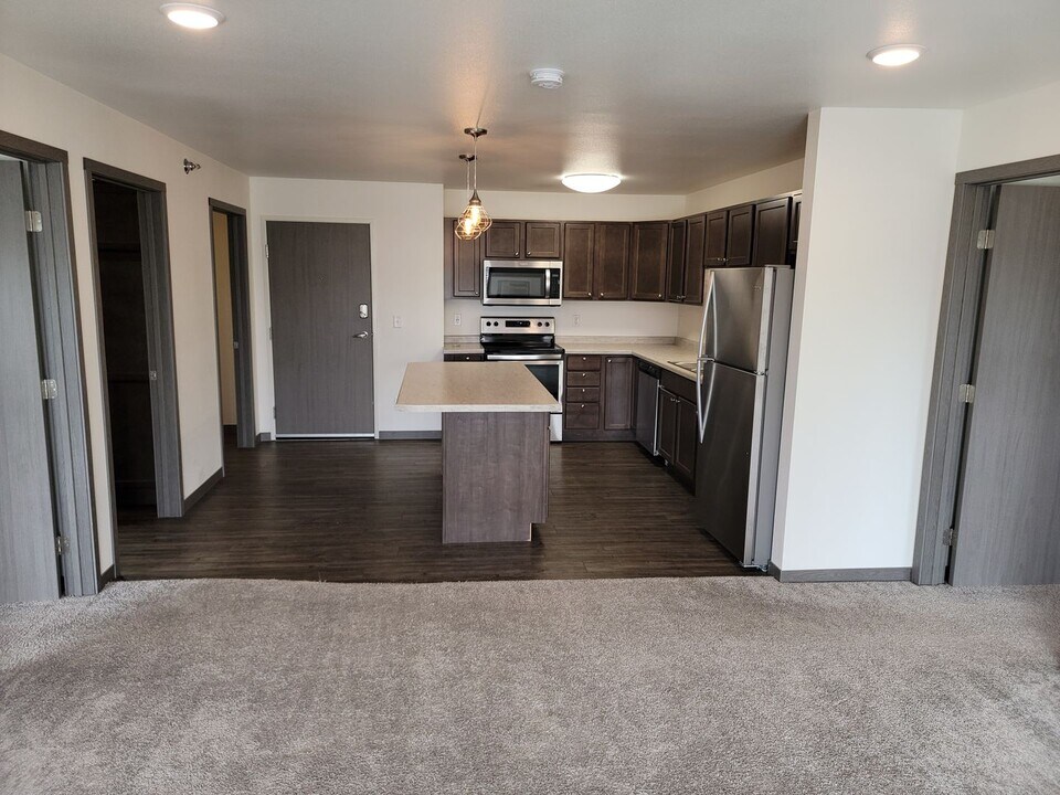 Stonebrook 3 in Detroit Lakes, MN - Building Photo