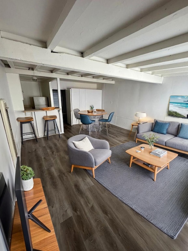 320 7th St in Seal Beach, CA - Building Photo - Building Photo