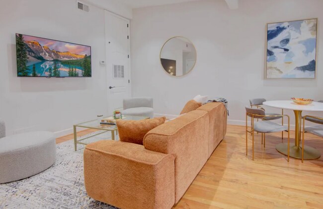 208 T St NE in Washington, DC - Building Photo - Building Photo