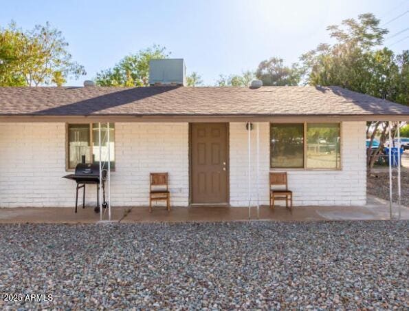 property at 1619 W Peoria Ave